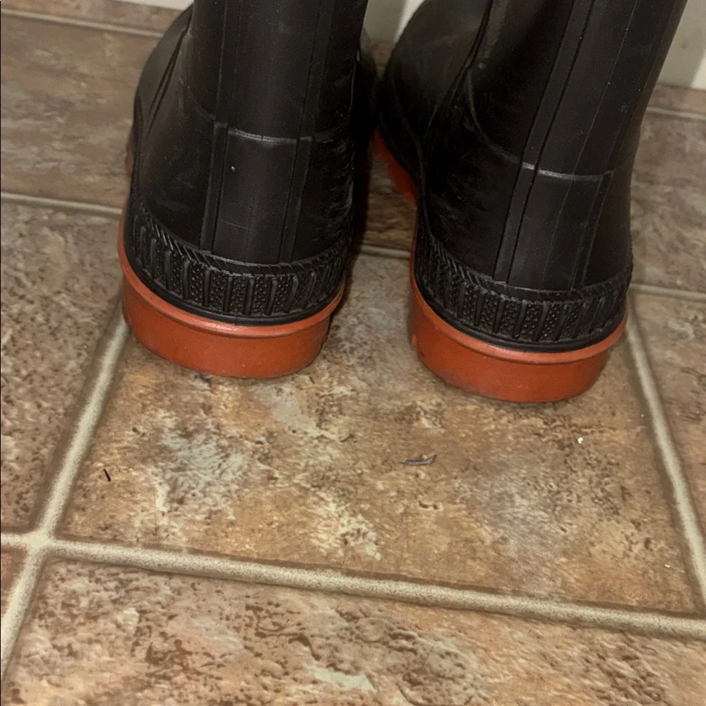 Boys Black Rubber Rain Boots with Brown Soles 2